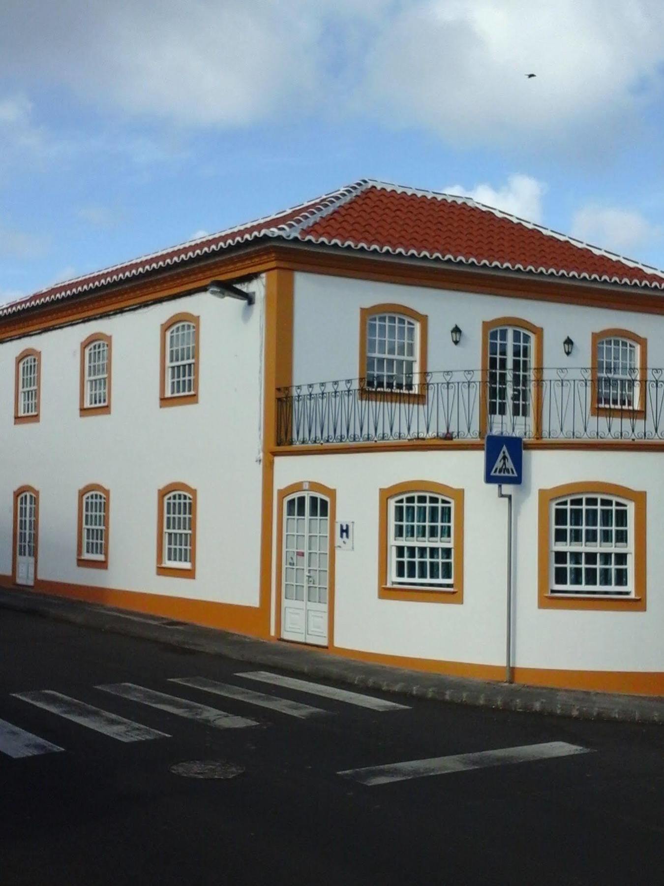 Hotel Branco I Praia da Vitoria Exterior photo